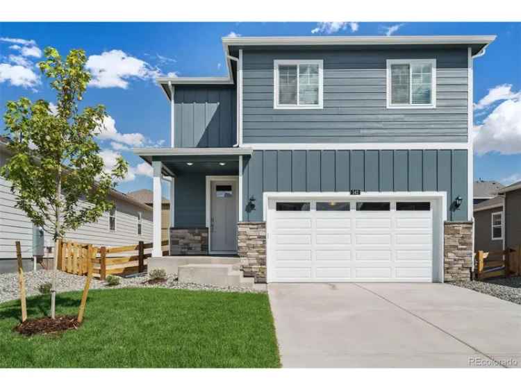 Single-family house For Sale in Parker, Colorado