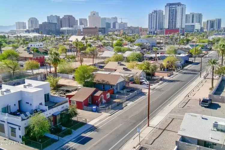 Duplex For Sale in Phoenix, Arizona