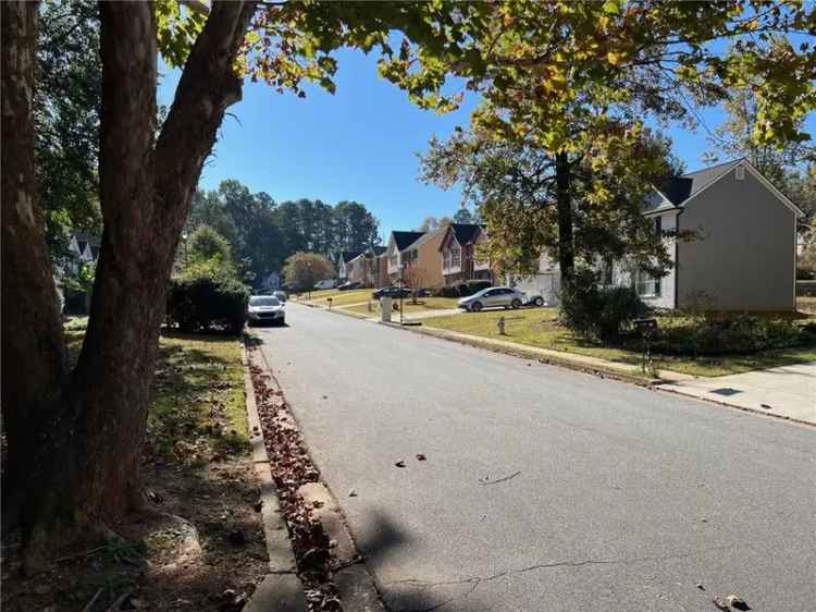 Land For Sale in Lawrenceville, Georgia