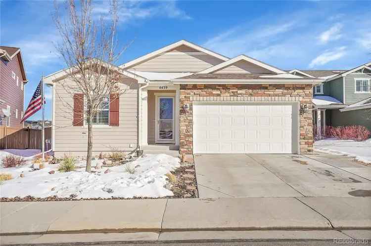 Single-family house For Sale in 4439, McMurdo Court, Castle Rock, Colorado