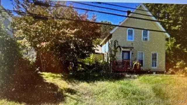 Single-family house For Sale in 548, Boswell Avenue, Norwich, Connecticut