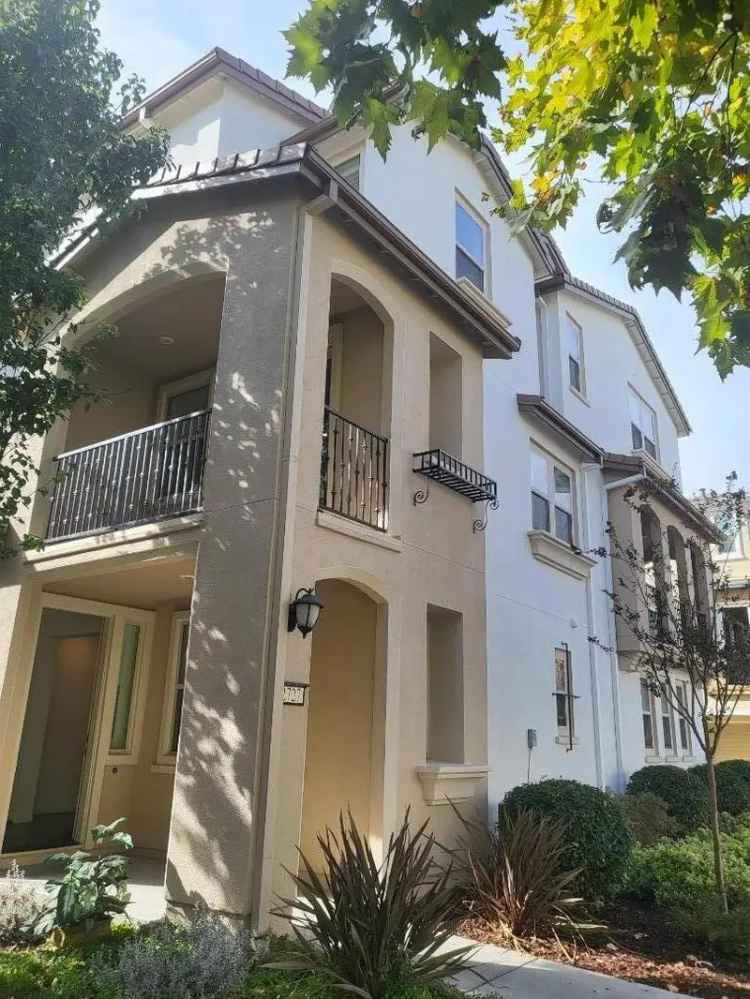 House For Sale in 2727, Montecito Vista Way, San Jose, California