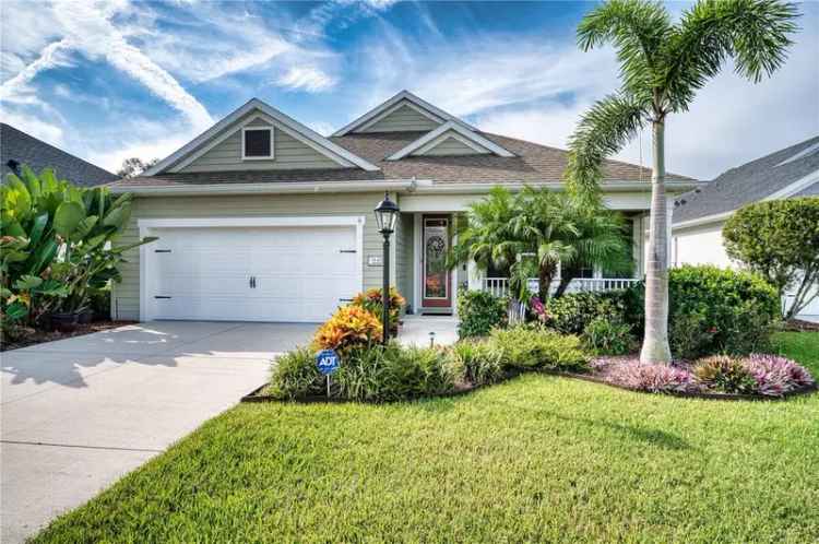 Single-family house For Sale in South Bradenton, Florida