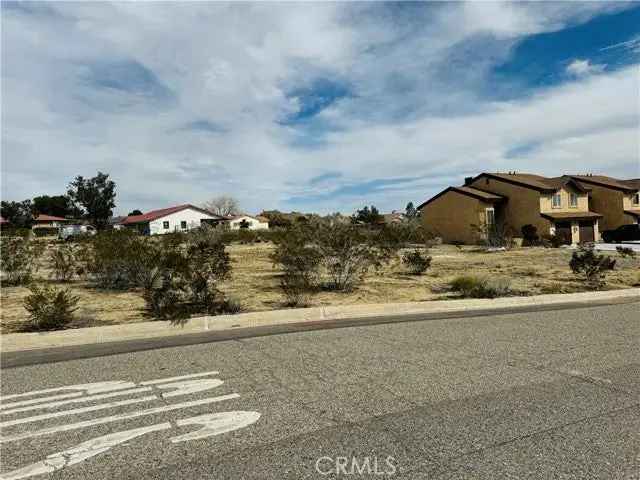 Land For Sale in Apple Valley, California