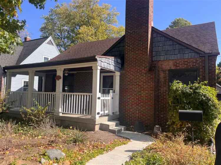 Single-family house For Sale in 5249, Cornelius Avenue, Indianapolis, Indiana