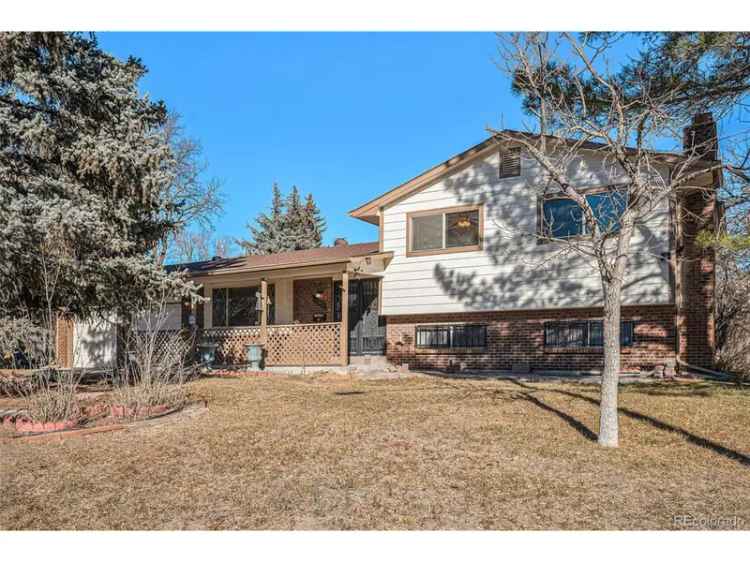 Single-family house For Sale in 11050, Melody Drive, Northglenn, Colorado