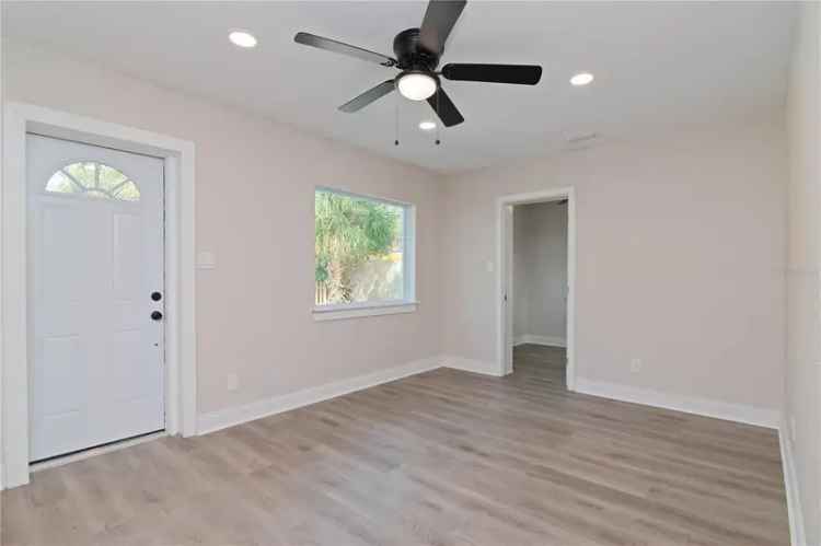 Single-family house For Sale in 2230, Melrose Avenue South, Saint Petersburg, Florida