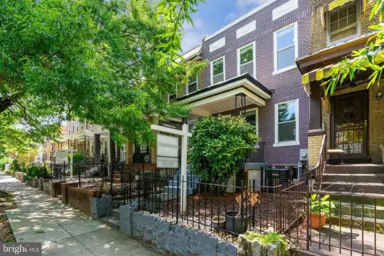 House For Sale in 1119, Owen Place Northeast, Washington, District of Columbia