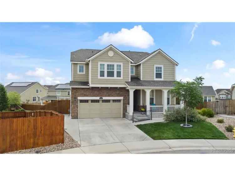 Single-family house For Sale in Thornton, Colorado