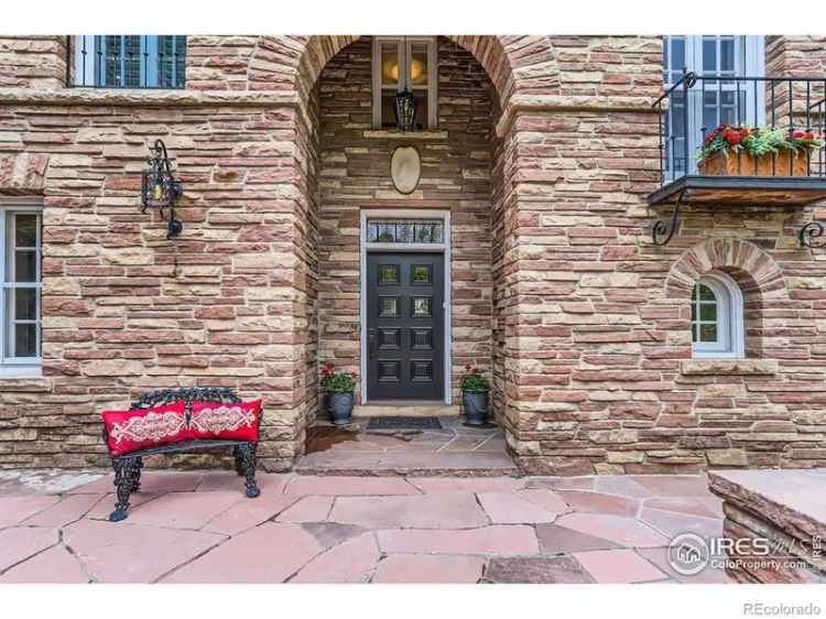 Single-family house For Sale in 707, 14th Street, Boulder, Colorado