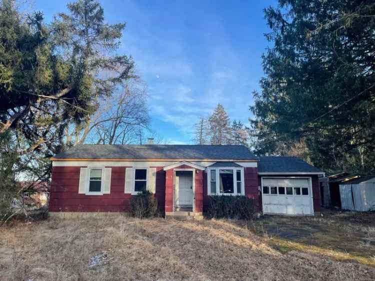 Single-family house For Sale in 5, Barnum Road, New Fairfield, Connecticut