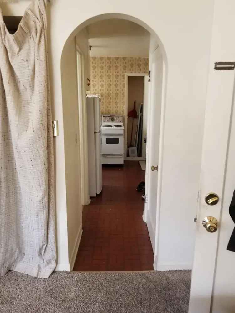 Apartment Unit for Rent