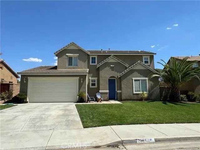 Single-family house For Sale in Menifee, California