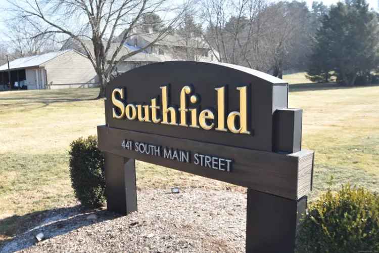 Condo For Sale in 447, South Main Street, Manchester, Connecticut