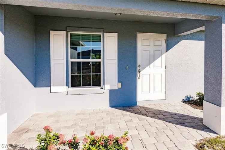 Single-family house For Sale in 2209, Northeast 6th Place, Cape Coral, Florida