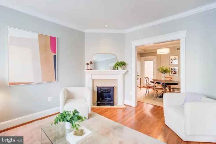 House For Sale in 607, Acker Place Northeast, Washington, District of Columbia