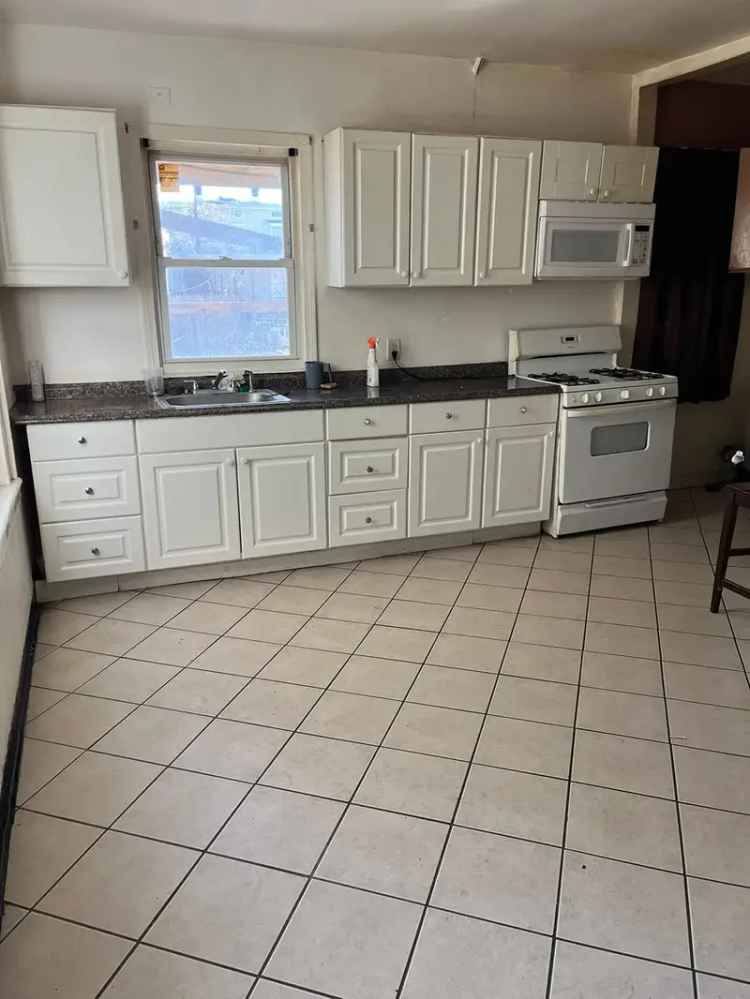 Apartment Unit for Rent