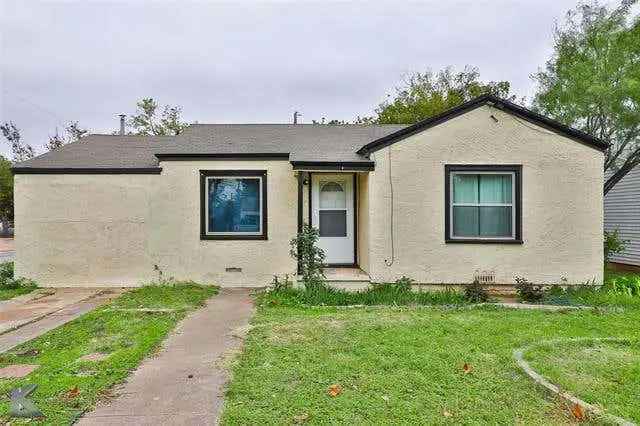 Single-family house For Sale in 2101, Amarillo Street, Abilene, Texas