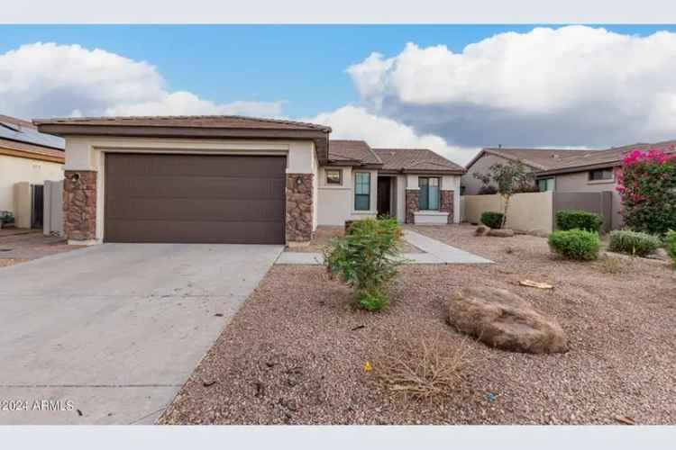 Single-family house For Sale in 16183, West Devonshire Avenue, Goodyear, Arizona