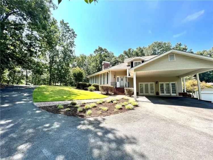 Single-family house For Sale in 129, Sunset Drive Southeast, Calhoun, Georgia