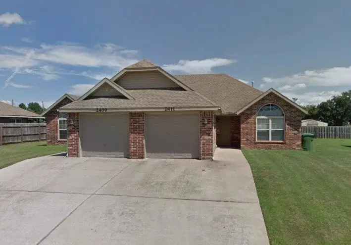 Multi-family house For Sale in Rogers, Arkansas