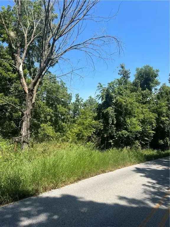 Land For Sale in Gravette, Arkansas