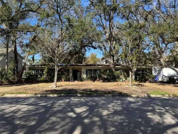 Single-family house For Sale in 4829, West San Jose Street, Tampa, Florida