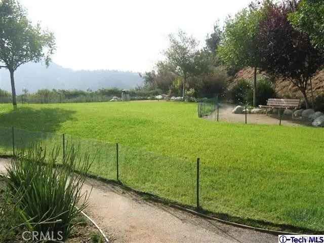 Land For Sale in Glendale, California