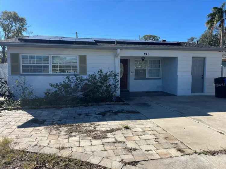 Single-family house For Sale in 246, 94th Avenue North, Saint Petersburg, Florida