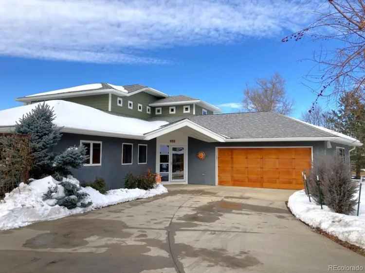 Single-family house For Sale in 831, Crescent Drive, Boulder, Colorado