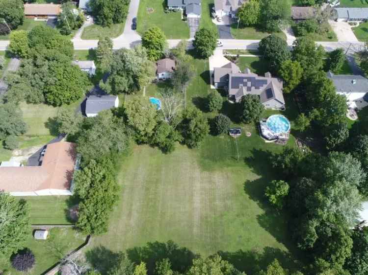 Land For Sale in 502, East Benton Street, Newark, Illinois