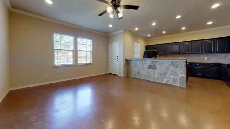 4 Bed 4 Bath Townhouse for Rent in College Station