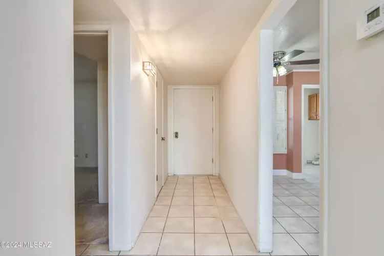 House For Sale in Tucson, Arizona