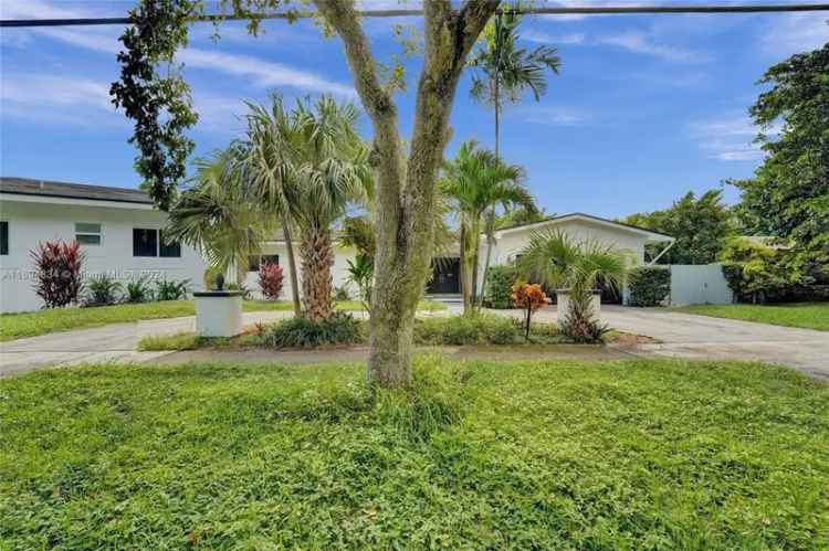 Single-family house For Sale in Miami Gardens, Florida