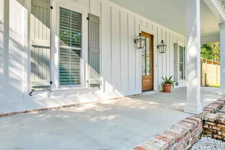 Single-family house For Sale in Fairhope, Alabama