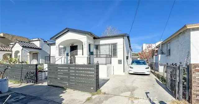 Multi-family house For Sale in 2809, Folsom Street, Los Angeles, California