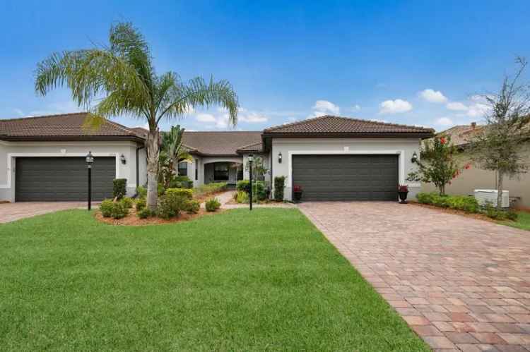 Single-family house For Sale in Florida