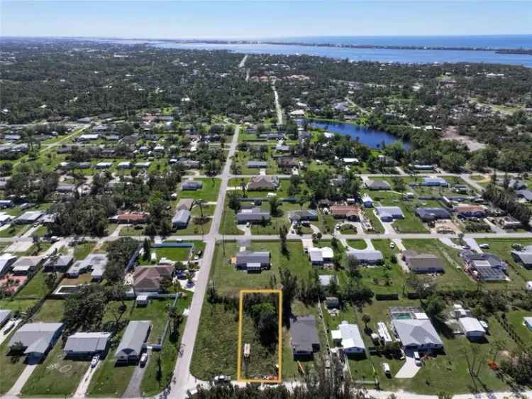 Land For Sale in Englewood, Florida