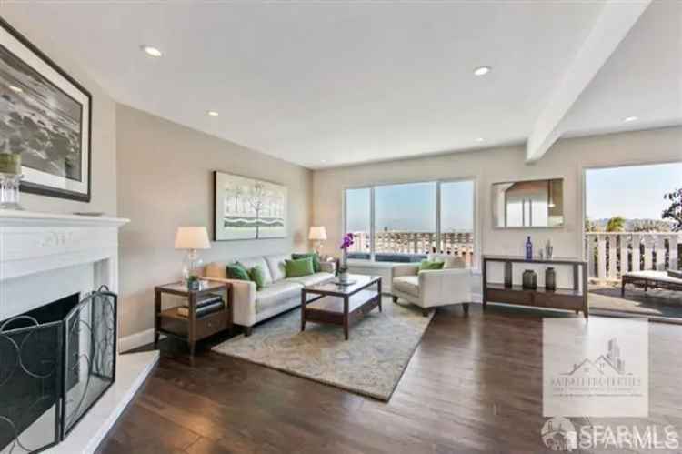 Single-family house For Sale in 671, Peralta Avenue, San Francisco, California