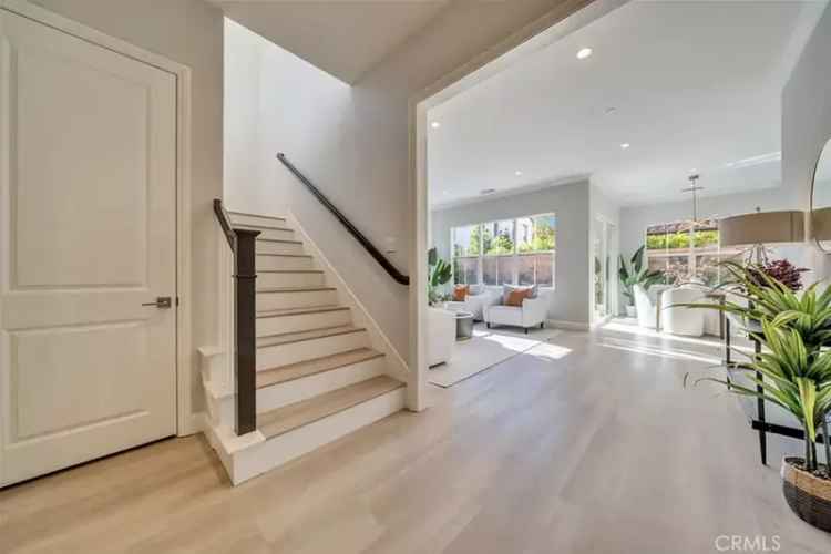 Condo For Sale in 112, Rotunda, Irvine, California