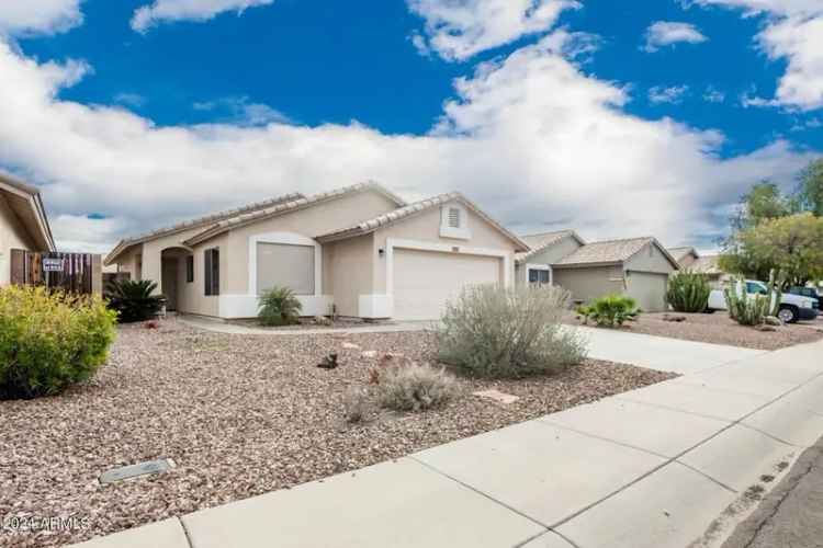 Single-family house For Sale in 3751, South Bowman Road, Apache Junction, Arizona