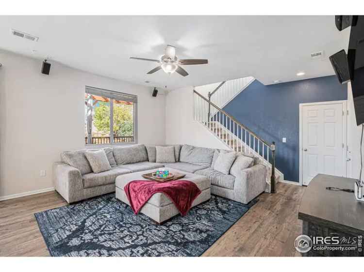 Single-family house For Sale in Windsor, Colorado