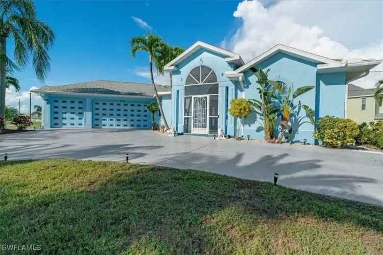 Single-family house For Sale in 315, Southeast 2nd Avenue, Cape Coral, Florida