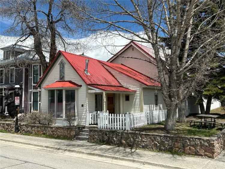 Single-family house For Sale in Breckenridge, Colorado