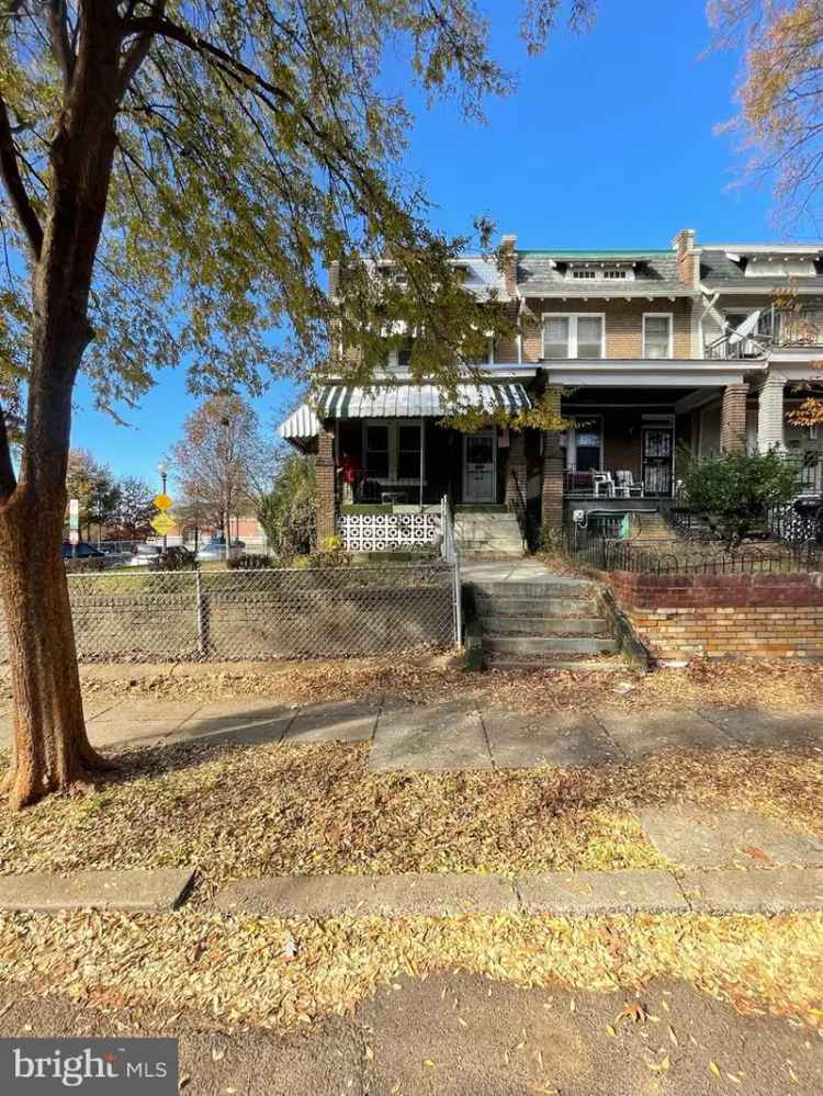 Single-family house For Sale in 1300, Trinidad Avenue Northeast, Washington, District of Columbia