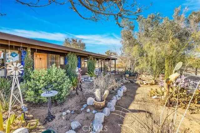 Single-family house For Sale in 61537, Navajo Trail, Joshua Tree, California