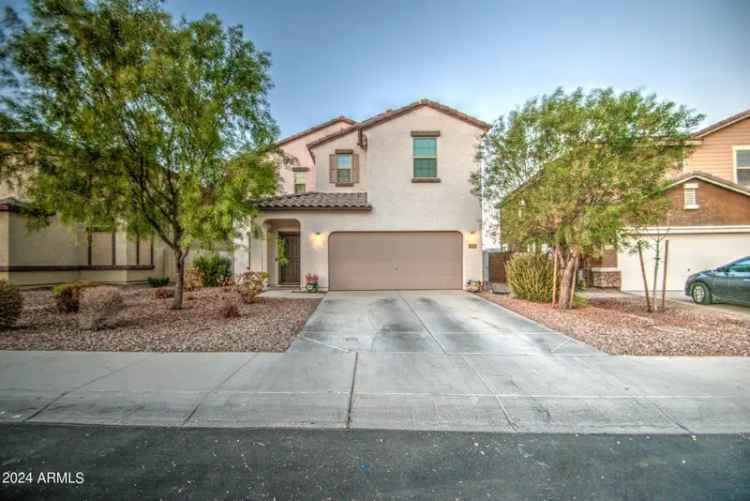 Single-family house For Sale in 20130, West Monroe Street, Buckeye, Arizona