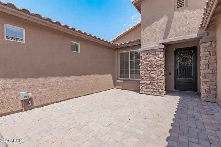 Single-family house For Sale in 1204, West Fever Tree Avenue, San Tan Valley, Arizona