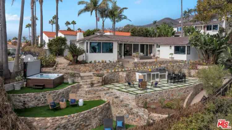 Single-family house For Sale in 10, Camel Point Drive, Laguna Beach, California