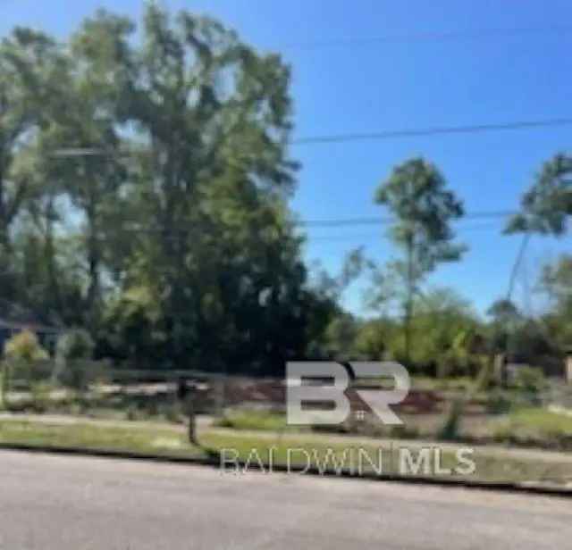 Land For Sale in Mobile, Alabama